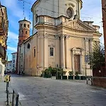 Domus Antiche Mura - Vista Torre Rossa, Centro Asti, No Ztl