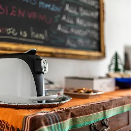 شقة Domus Antiche Mura - New - Il Giardino Segreto آستي