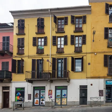 Domus Antiche Mura - Vista Torre Rossa, Centro Asti, No Ztl